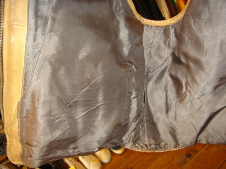 LEATHER VEST_c0146178_10522991.jpg