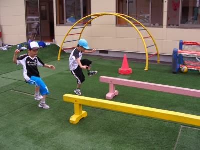 AFAキッズスクール☆ダイジェスト!_e0127003_3251311.jpg