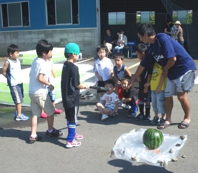 キッズ祭り　in　フットサルポイント秋田_e0127003_4552136.jpg