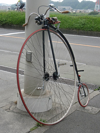 多摩サイで骨董自転車と出会う 風そよぐ 晴れた海 多摩サイで骨董自転車と出会う 風そよぐ 晴れた海
