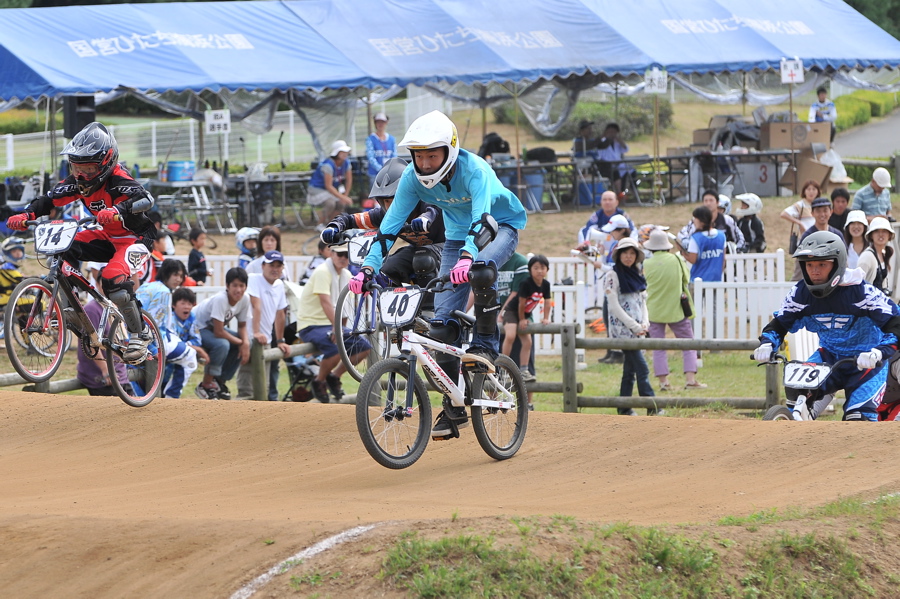 2009JBMXFジャパンシリーズ第３戦ひたち大会VOL5：ビギナー１〜４クラス決勝_b0065730_15265130.jpg