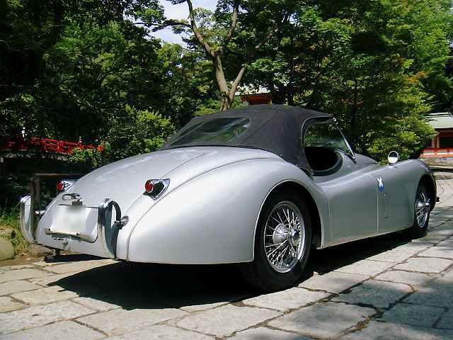 ジャガーXK120 ロードスター(1954年式)_f0056835_12221136.jpg