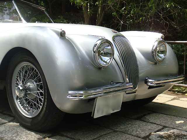 ジャガーXK120 ロードスター(1954年式)_f0056835_12243777.jpg