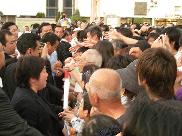 【麻生総裁演説会】愛知/岐阜/滋賀/大阪/京都/神奈川_e0165379_18562081.jpg