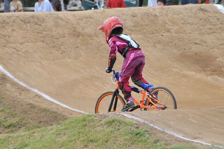 2009JBMXFジャパンシリーズ第３戦ひたち大会VOL7：ガールズクラス決勝_b0065730_0221183.jpg