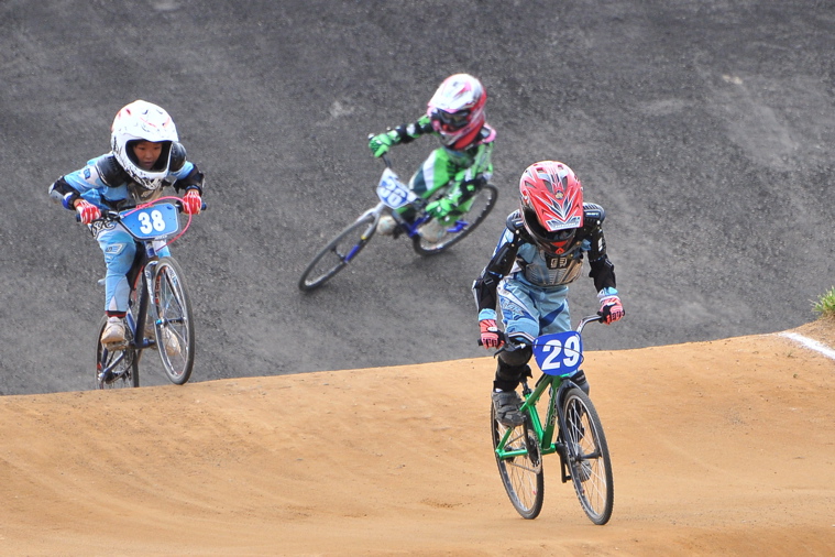 2009JBMXFジャパンシリーズ第３戦ひたち大会VOL7：ガールズクラス決勝_b0065730_05698.jpg