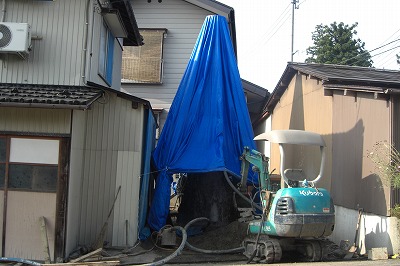 消雪井戸工事(エアー工法)の掘削完了_a0084753_17393668.jpg