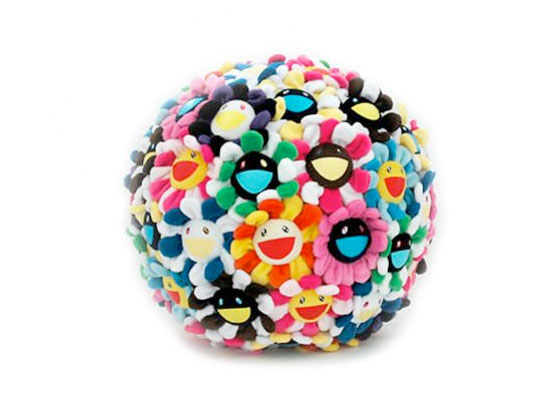 KaiKai Kiki Flower Plush Ball_a0118453_182577.jpg