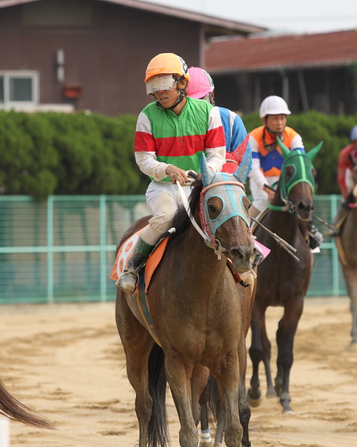 2009年8月16日(日) 福山競馬 8R C9 イ その2_a0077663_18244582.jpg