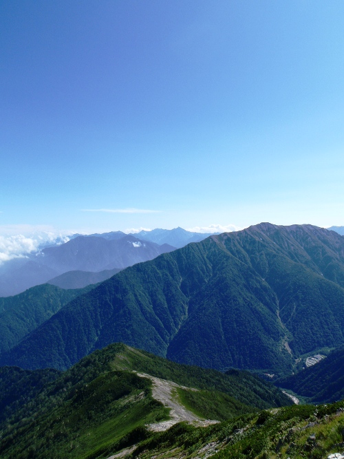 鹿島槍ヶ岳縦走2-爺ヶ岳_c0177814_10355783.jpg