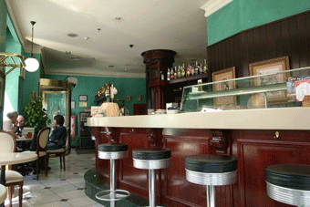 e0034141_11443087.gif
