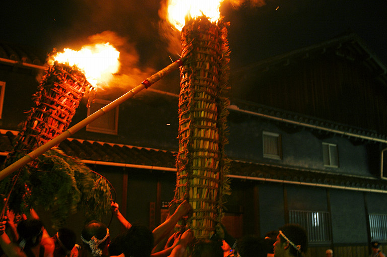 がんがら火祭り 1 　--　20090824  _a0050572_828817.jpg