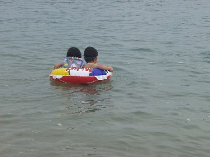 来客。_d0116910_011195.jpg