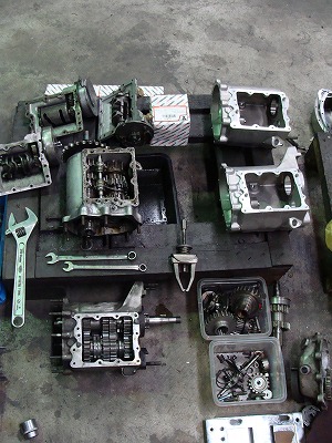 Transmission_c0152253_2082759.jpg