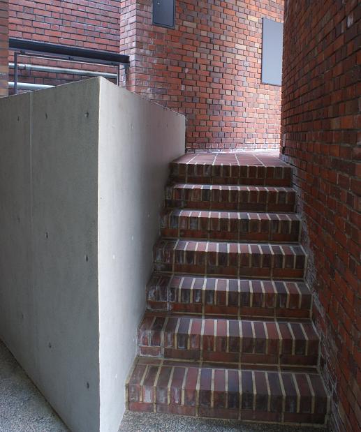 北野・山本通の安藤忠雄建築_b0063958_22542420.jpg