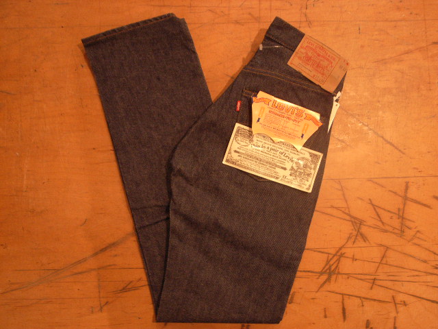 \"LEVIS 501 RED LINE\"ってこんなこと。_c0140560_1214256.jpg