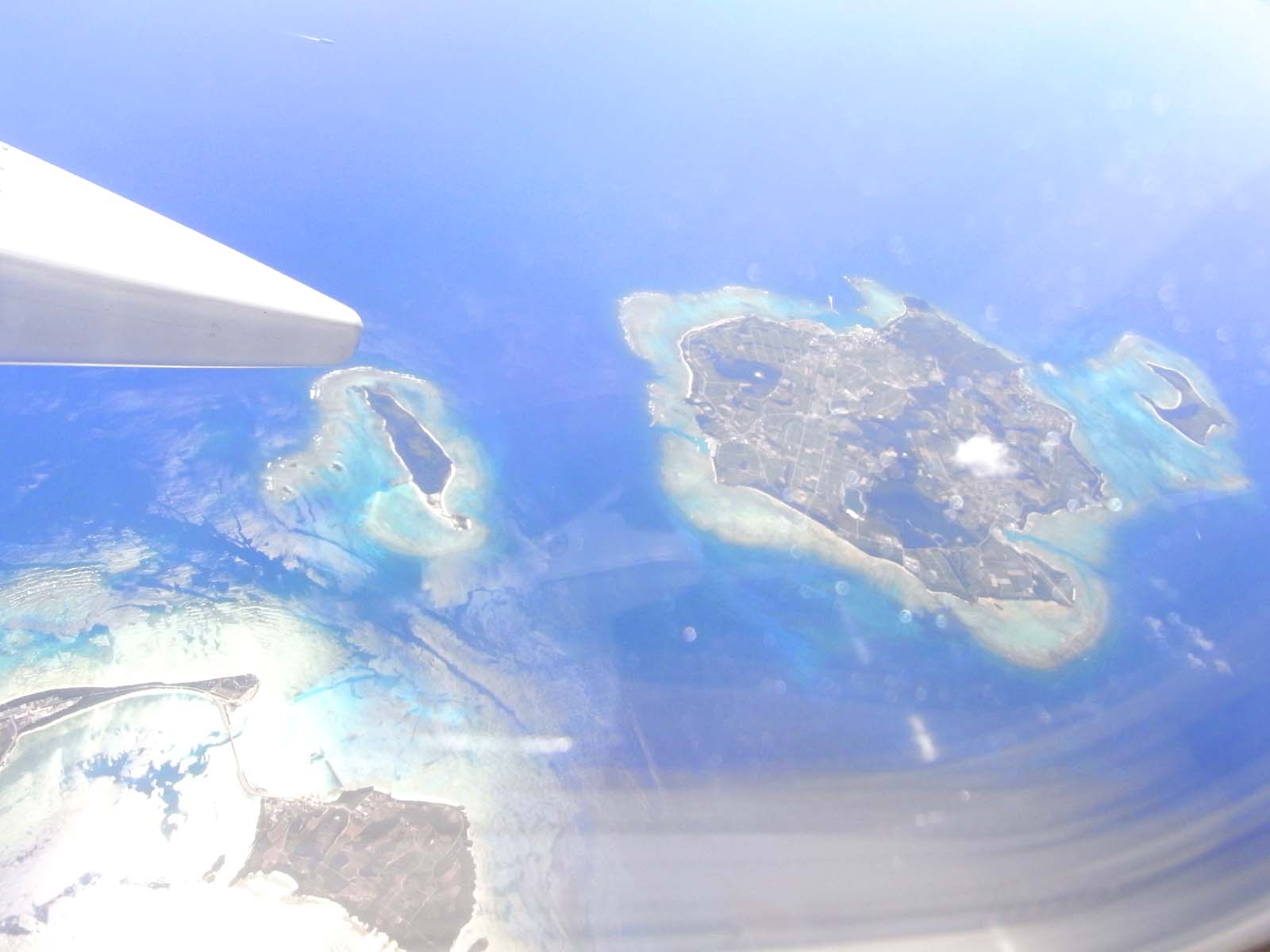 沖縄上空めんそーれ_c0108695_12225862.jpg