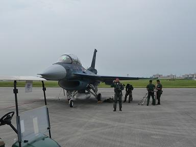 戦闘機を見に行こう!_a0075387_10211853.jpg