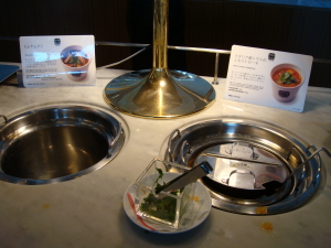 成田空港 JALサクララウンジ_e0154202_1032565.jpg