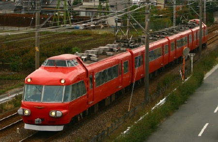 徒歩日記 トホホ日記 ~8月最終週の名古屋港線~_c0185241_0321736.jpg