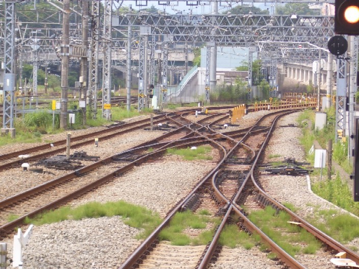 小田原駅の分岐器_e0114588_2158449.jpg