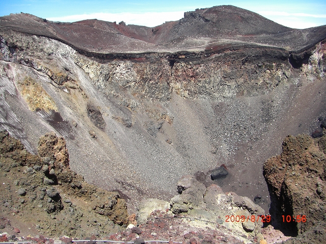 e0171018_1612933.jpg