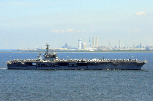 米原子力空母 ニミッツ (USS Nimitz, CVN-68)_e0158925_22342138.jpg