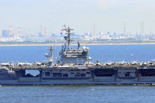 米原子力空母 ニミッツ (USS Nimitz, CVN-68)_e0158925_22343596.jpg