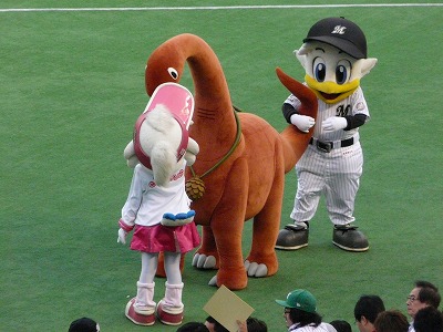 唐川くんの瞳と同じ?_b0166128_11543139.jpg