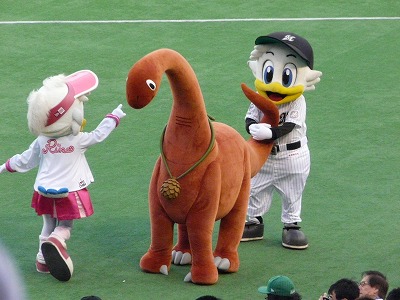 唐川くんの瞳と同じ?_b0166128_11545586.jpg