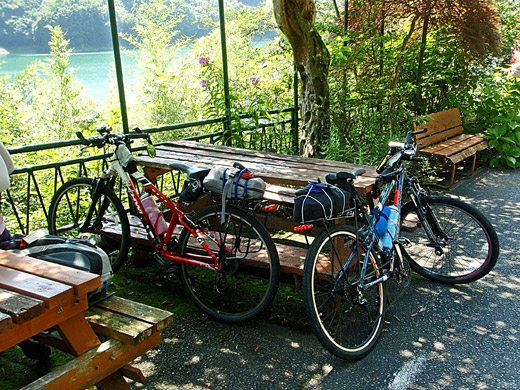 e0066210_1121869.jpg