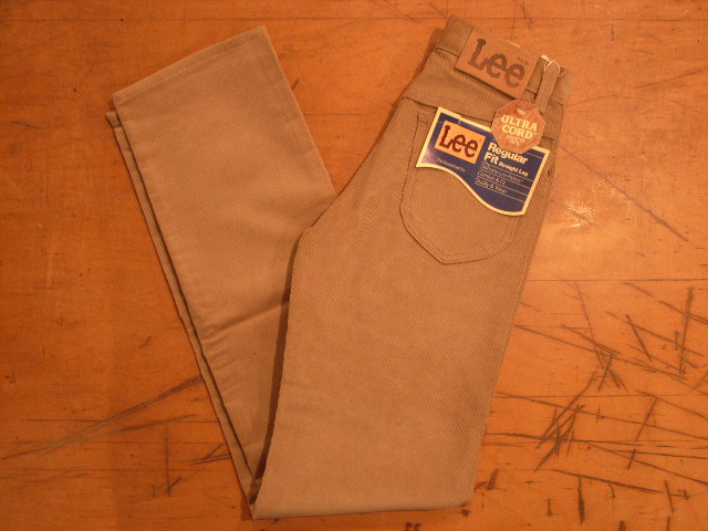 \"DEADSTOCK LEE CORD PT BEG 27/34\"ってこんなこと。_c0140560_17442625.jpg