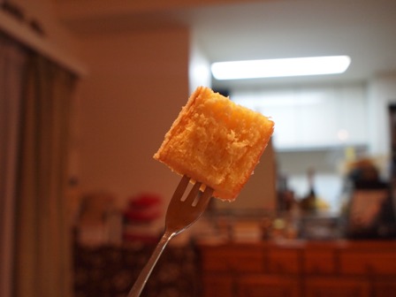 クラブハリエの焼き立てバームクーヘン_e0167593_19101.jpg