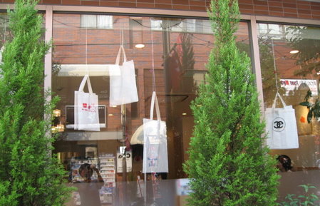 b0102193_0363791.jpg