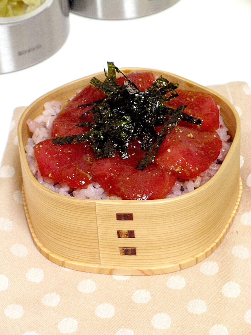 曲げわっぱで「あづま丼」_b0171098_6583738.jpg
