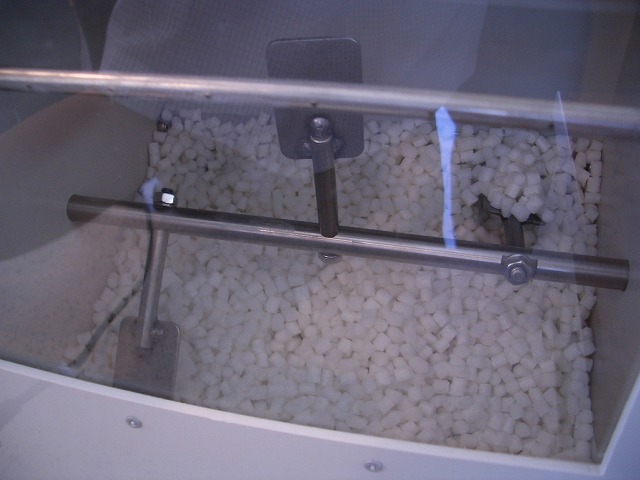 ごみ減量化と生ごみ処理機_f0141310_0223662.jpg