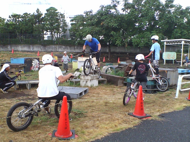 c0100318_12948.jpg