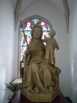 Albertinum・ボン大神学校の聖母子像_f0160325_15285557.jpg