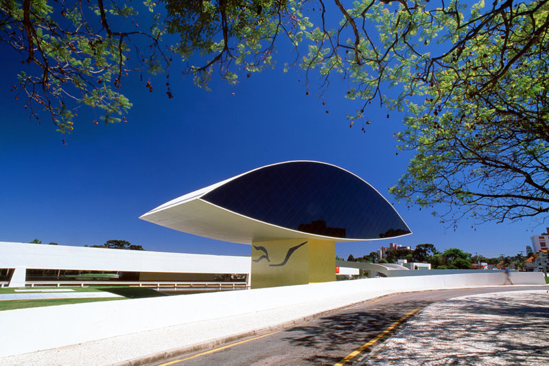 Oscar Niemeyer 2_e0179927_1621728.jpg