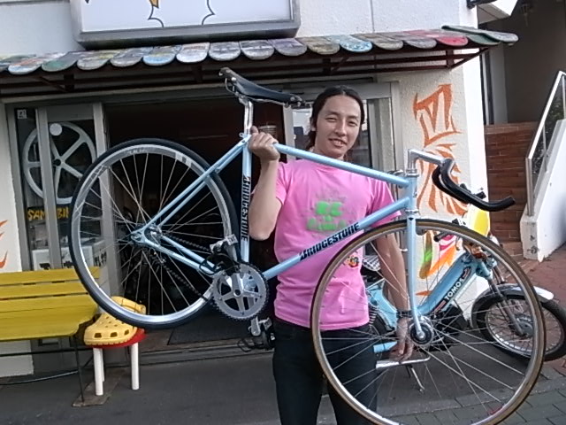 晴天 NEW BIKE_e0173533_2363110.jpg