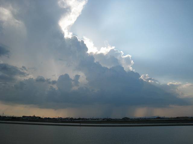 積乱雲_b0161750_22264643.jpg