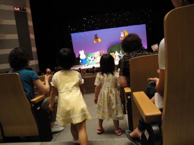 マコちゃん、ミッフィーのコンサートに行く!_e0166301_1815014.jpg