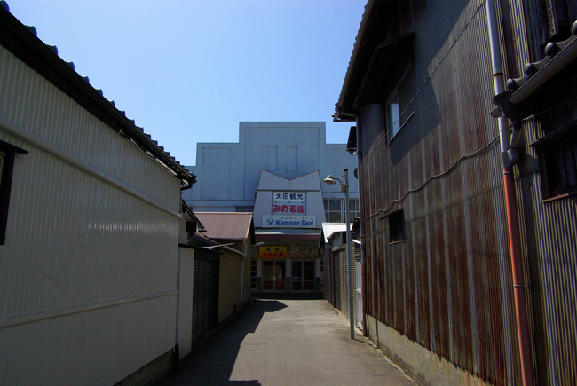 d0072720_1103084.jpg