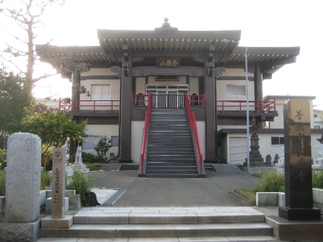 幕末の北越を歩く(14)戦後の長岡　栄涼寺・長興寺・米百俵の碑_c0013687_14183895.jpg