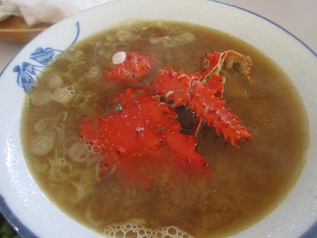 休日その2 鈴木食堂の生さんま丼セット¥1,400@納沙布岬_b0042308_2262216.jpg