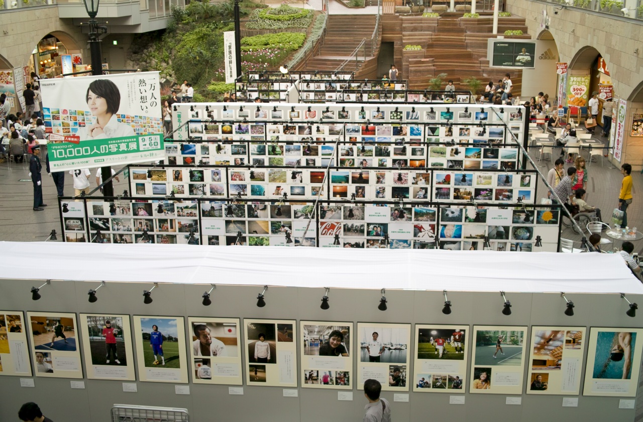 \"PHOTO IS\"10,000人の写真展_c0051132_21181867.jpg