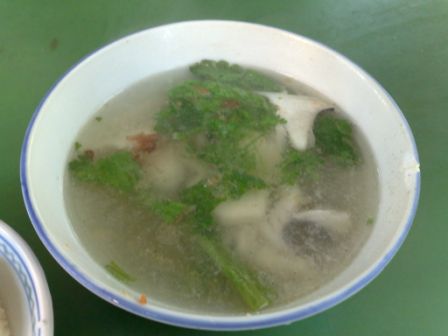 一家潮州魚粥・魚湯_e0195952_1755116.jpg