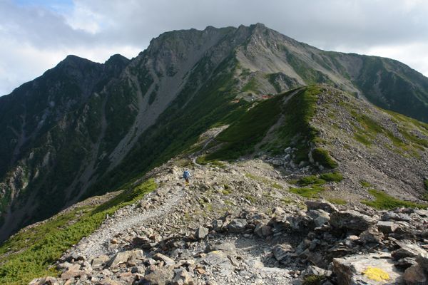 間ノ岳(3189m)〜農鳥小屋_b0060402_22145513.jpg