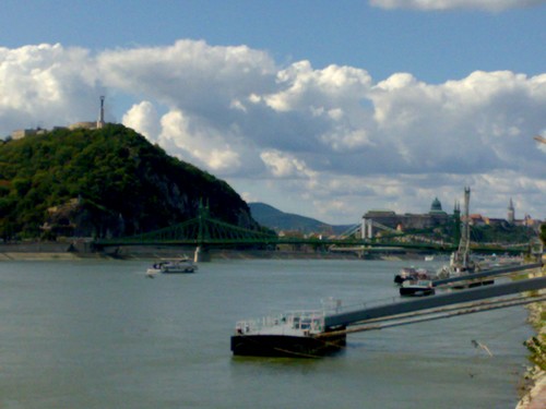 f0021504_1281081.jpg