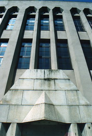 東京千住郵便局電話事務室(昭和モダン建築探訪)_f0142606_2336445.jpg